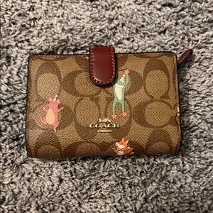 Coach Brown Party Animal Wallet ❤️SALE❤️